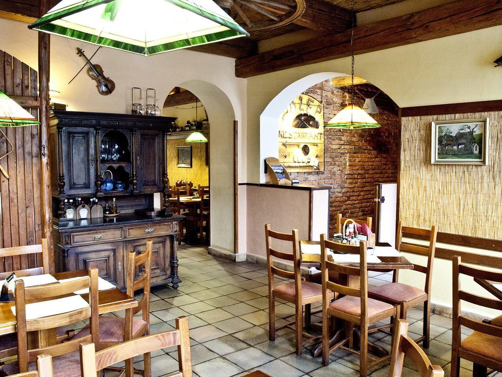 Hostel Sklep Прага Экстерьер фото
