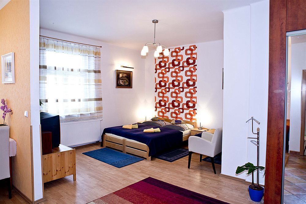 Hostel Sklep Прага Экстерьер фото