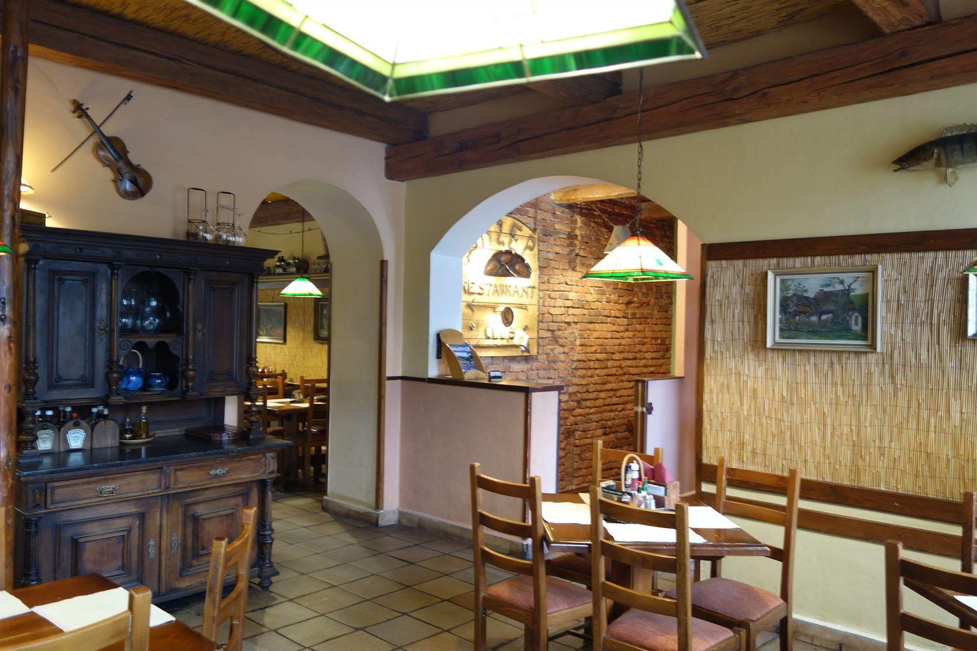 Hostel Sklep Прага Экстерьер фото