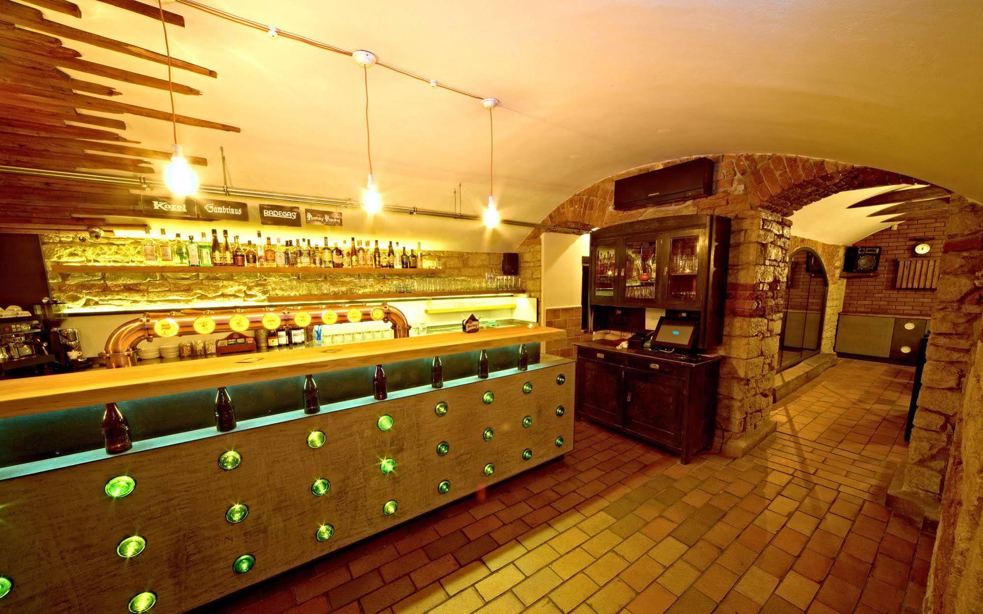 Hostel Sklep Прага Экстерьер фото